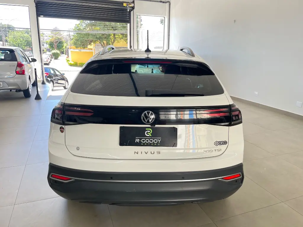 VOLKSWAGEN Nivus - Foto