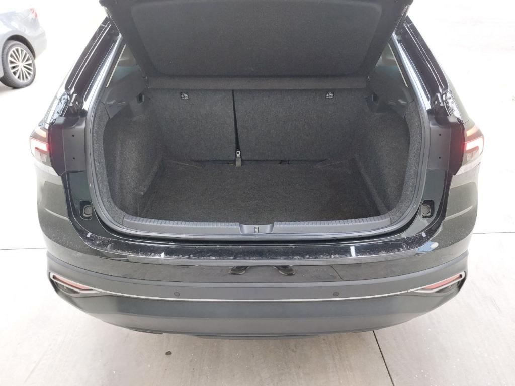 VOLKSWAGEN Nivus - Foto