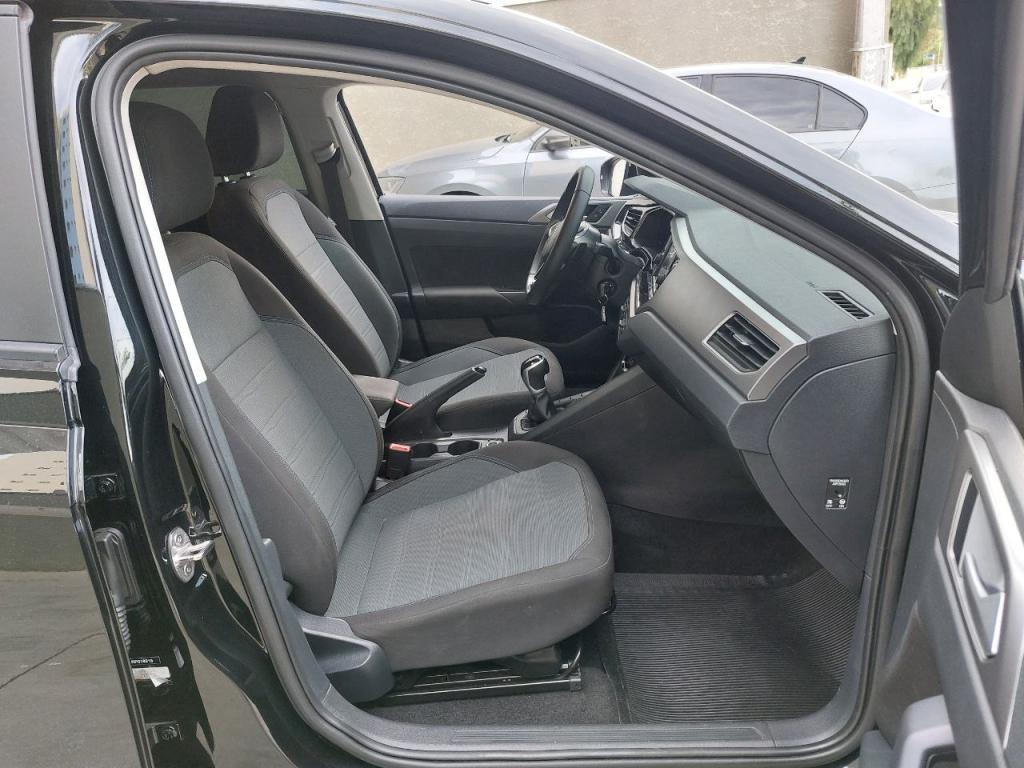 VOLKSWAGEN Nivus - Foto