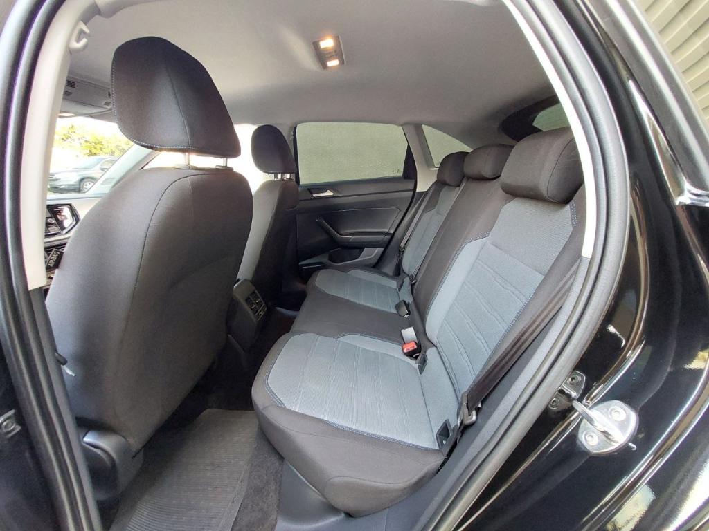 VOLKSWAGEN Nivus - Foto