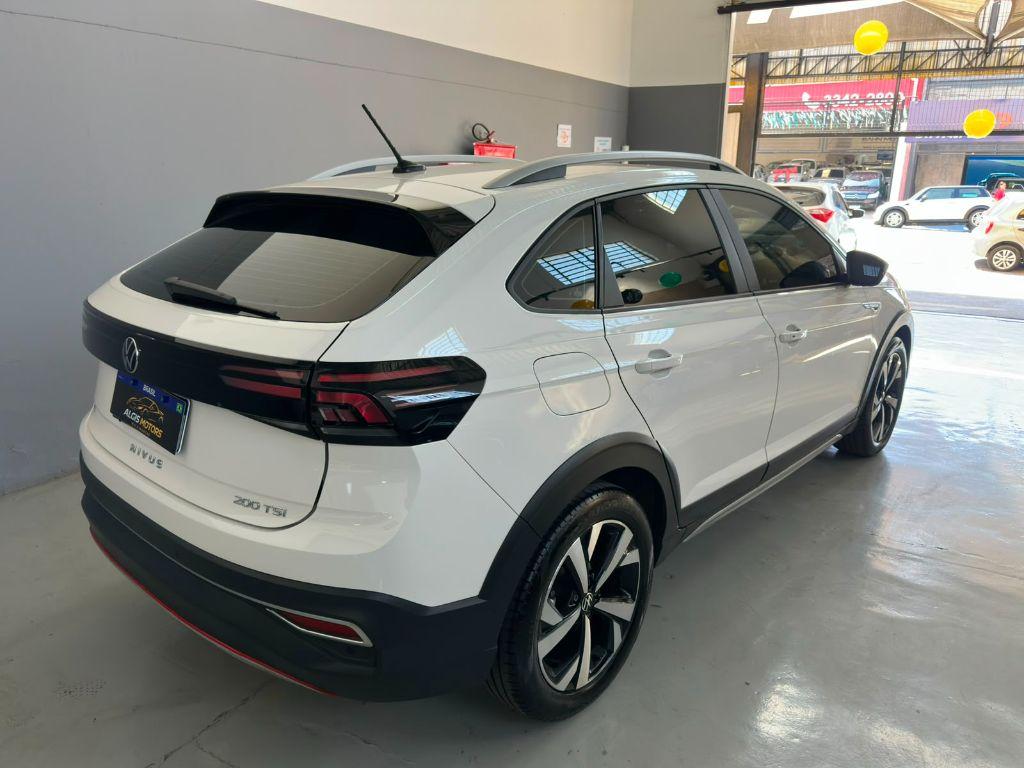 VOLKSWAGEN Nivus - Foto