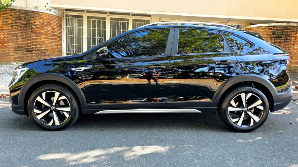 VOLKSWAGEN Nivus - Foto