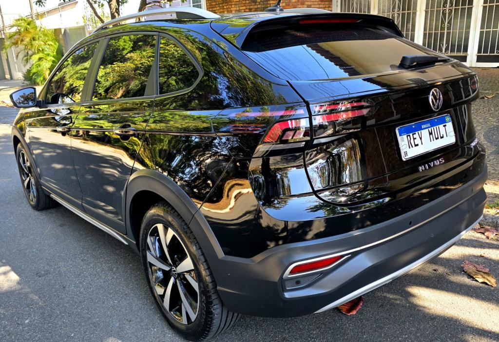 VOLKSWAGEN Nivus - Foto