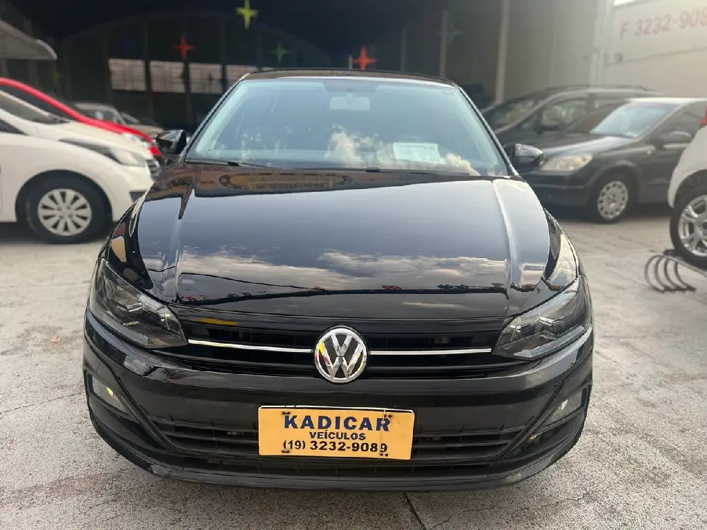 VOLKSWAGEN Polo Hatch - Foto