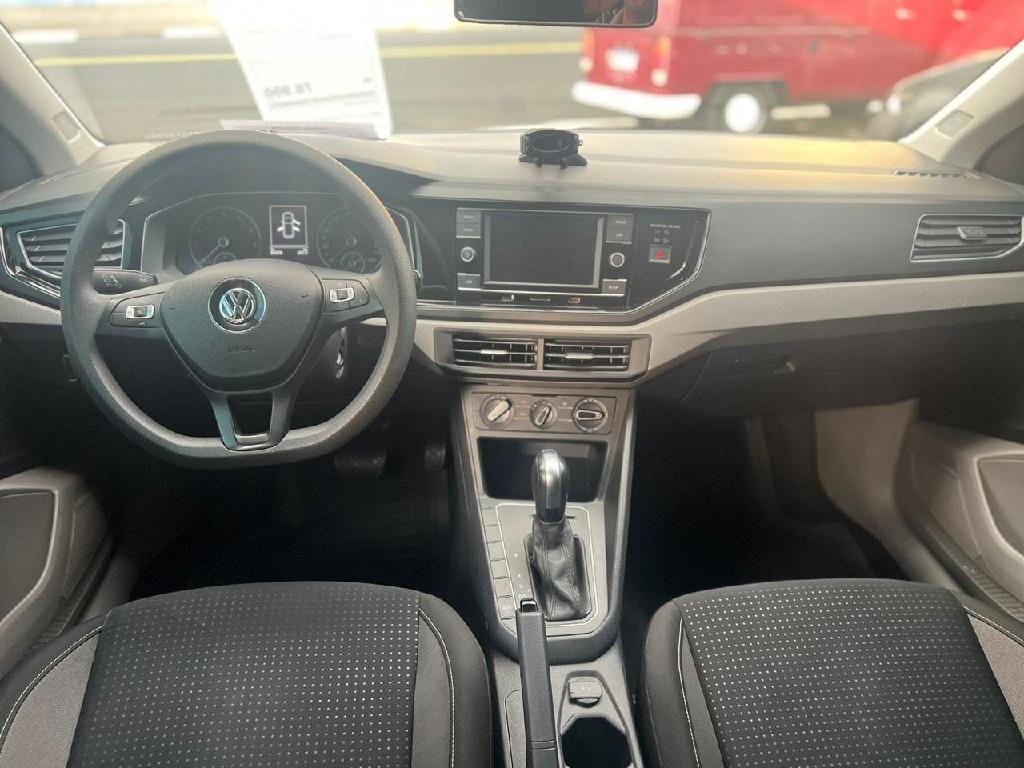 VOLKSWAGEN Polo Hatch - Foto