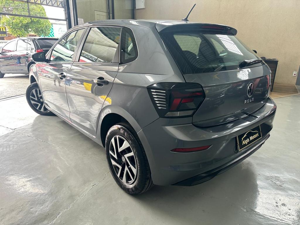 VOLKSWAGEN Polo Hatch - Foto