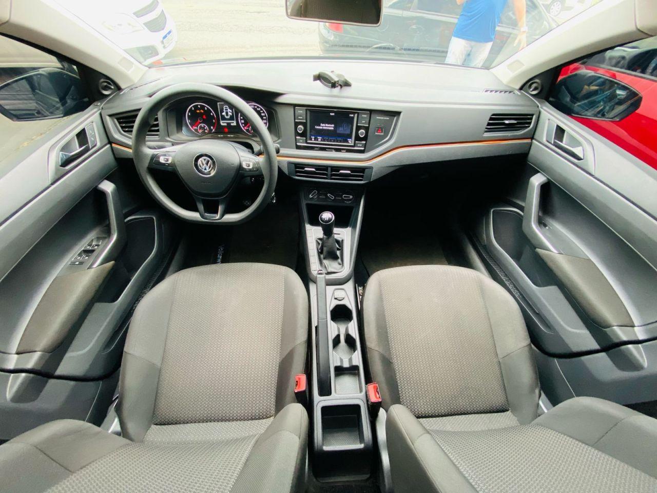 VOLKSWAGEN Polo Hatch - Foto