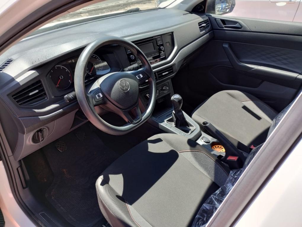 VOLKSWAGEN Polo Hatch - Foto