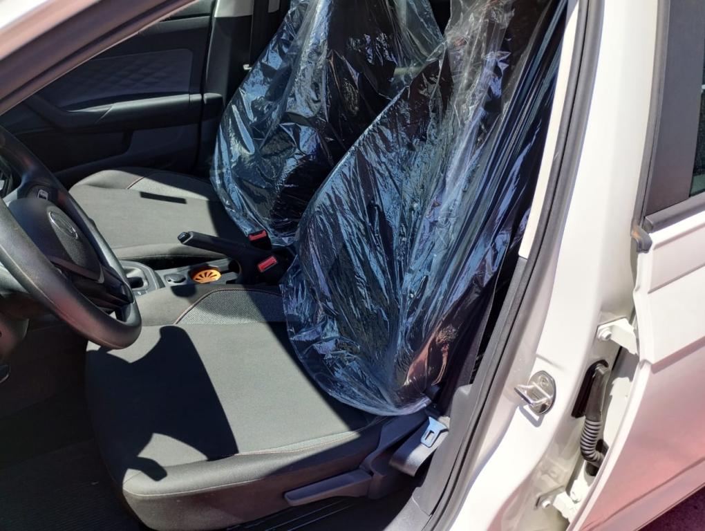 VOLKSWAGEN Polo Hatch - Foto