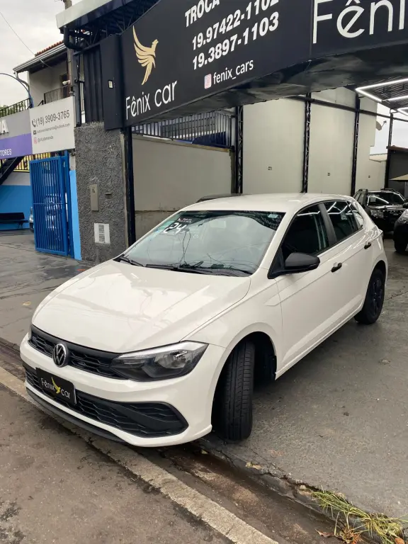 VOLKSWAGEN Polo Hatch - Foto