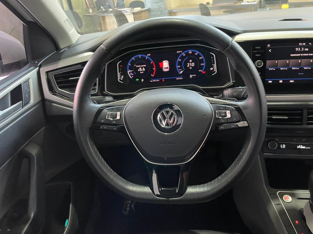 VOLKSWAGEN Polo Hatch - Foto