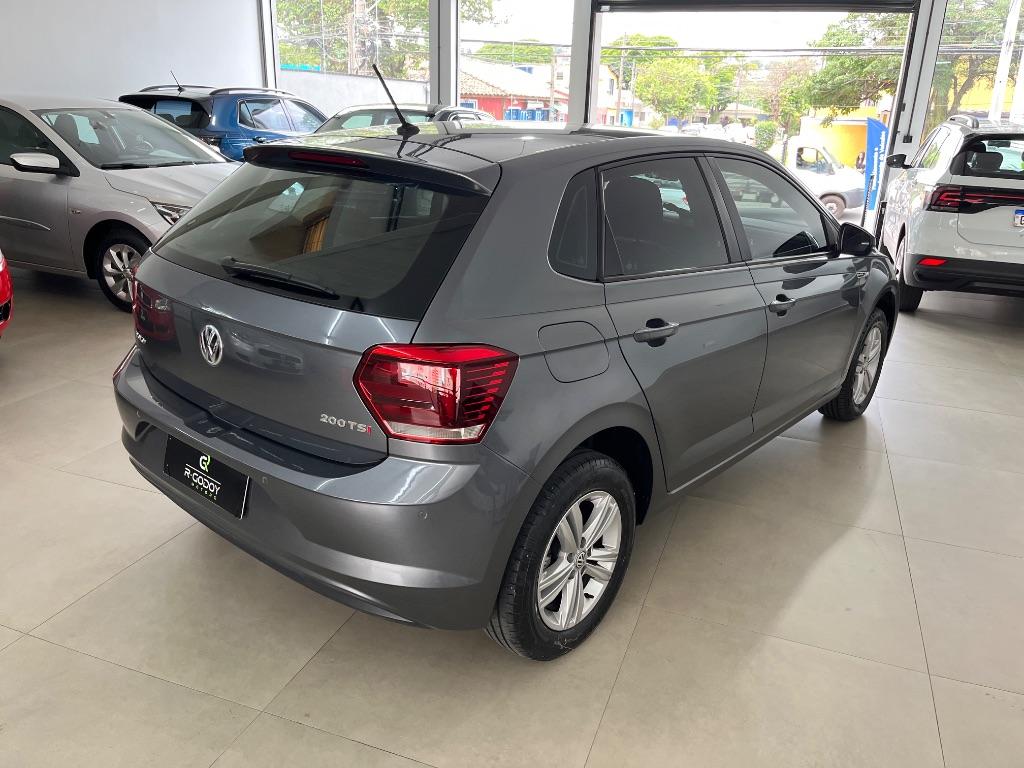 VOLKSWAGEN Polo Hatch - Foto