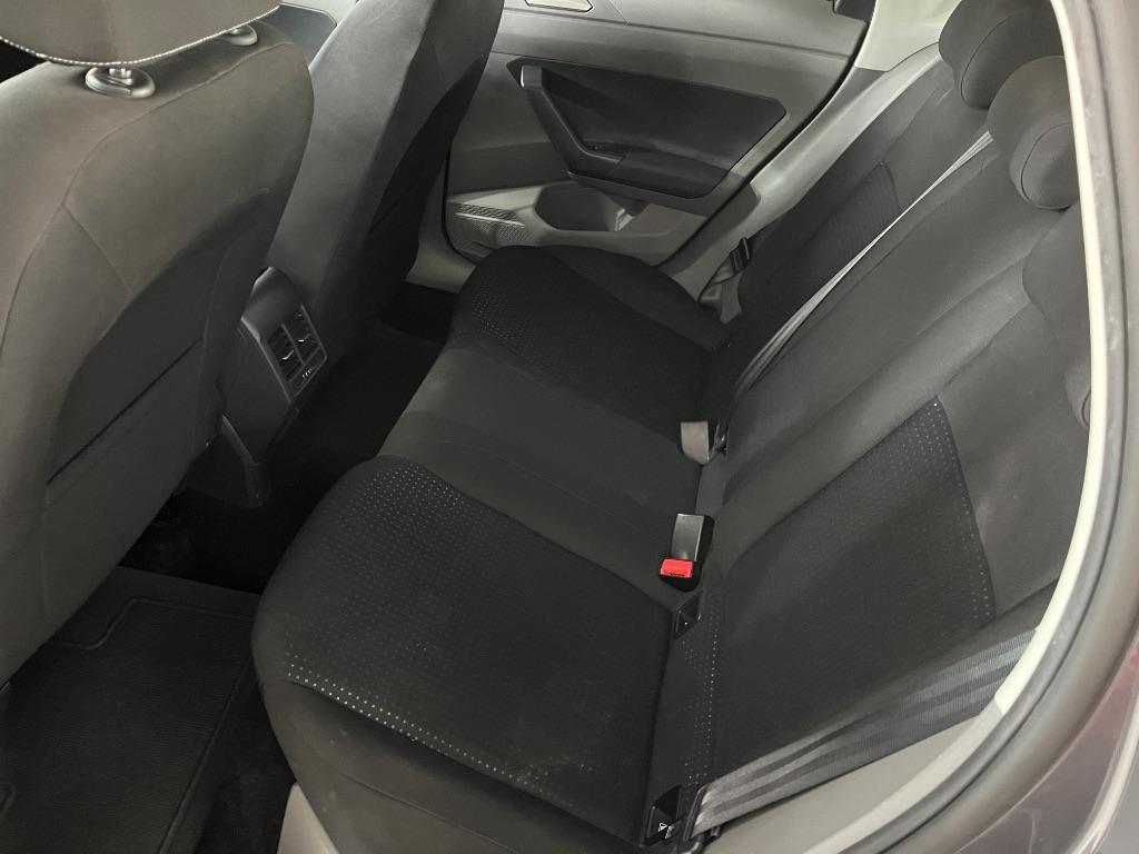 VOLKSWAGEN Polo Hatch - Foto