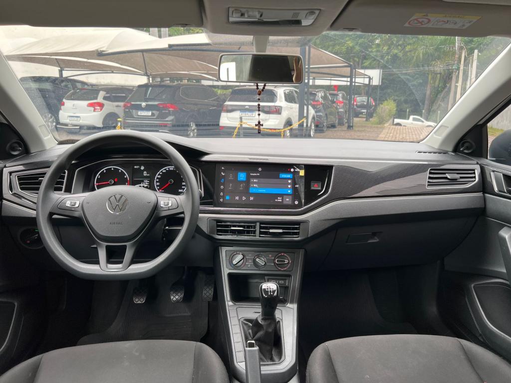 VOLKSWAGEN Polo Hatch - Foto