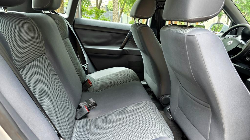 VOLKSWAGEN Polo Hatch - Foto