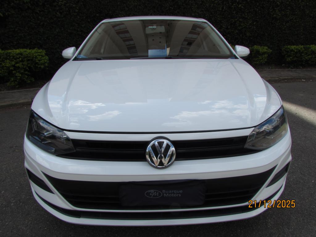 VOLKSWAGEN Polo Hatch