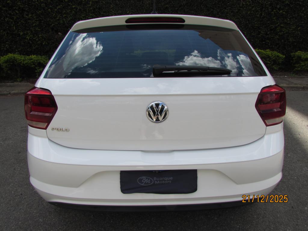 VOLKSWAGEN Polo Hatch - Foto
