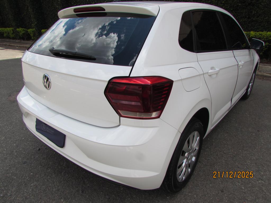 VOLKSWAGEN Polo Hatch - Foto