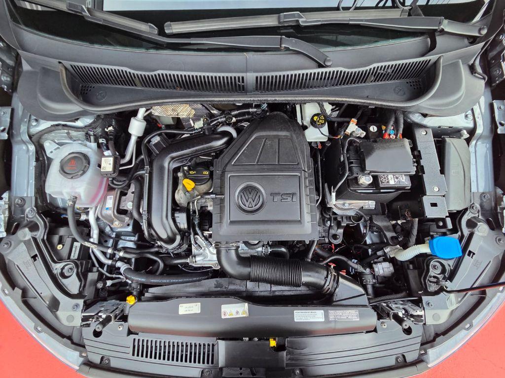 VOLKSWAGEN Polo Hatch - Foto