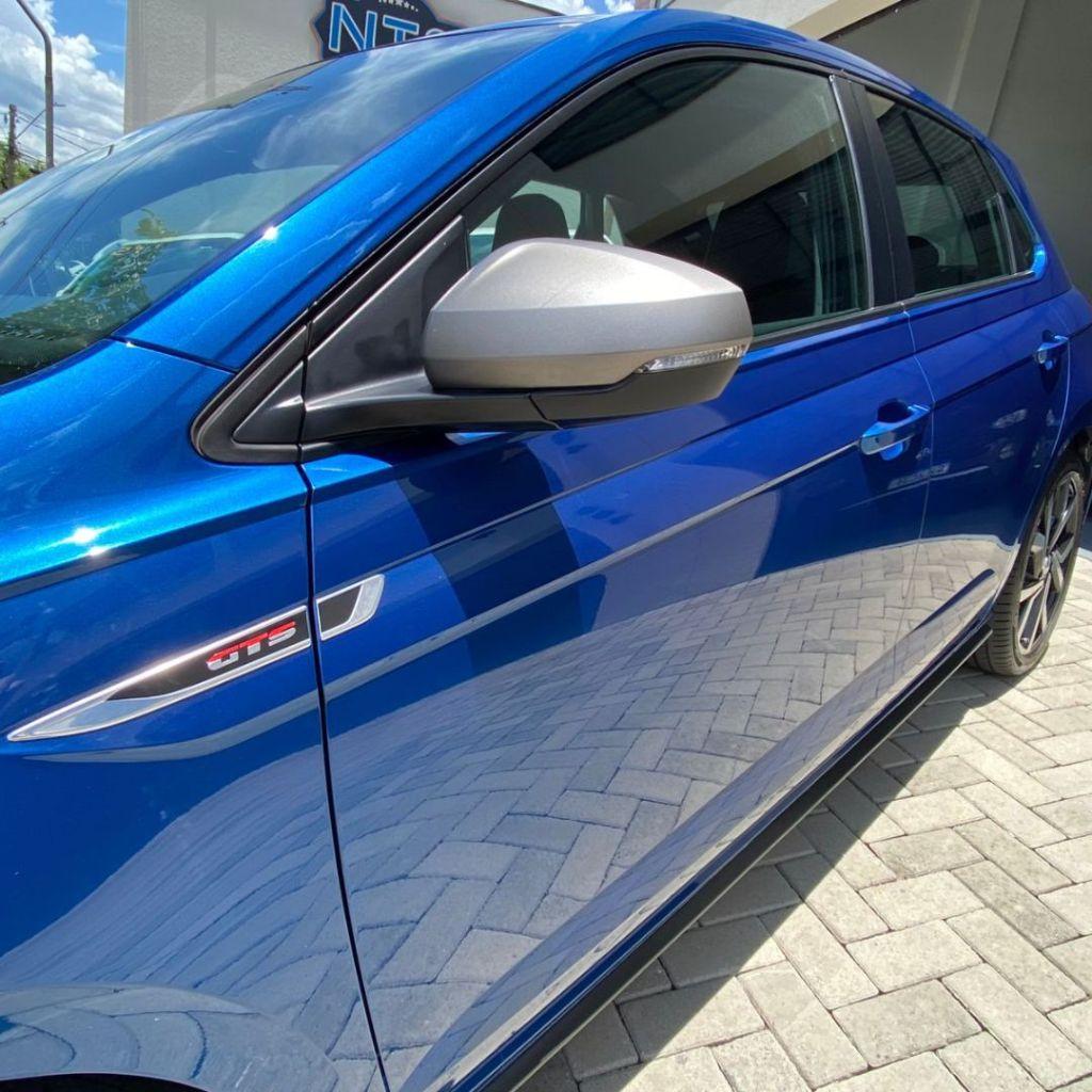 VOLKSWAGEN Polo Hatch - Foto