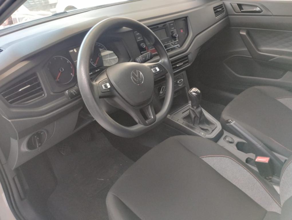VOLKSWAGEN Polo Hatch - Foto