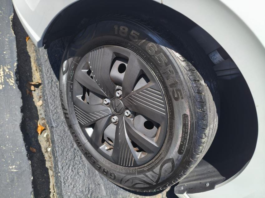 VOLKSWAGEN Polo Hatch - Foto
