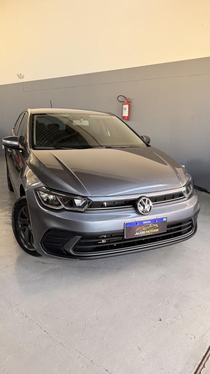VOLKSWAGEN Polo Hatch - Foto