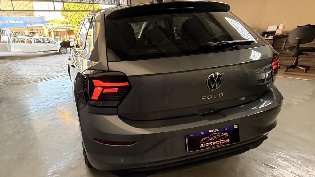 VOLKSWAGEN Polo Hatch - Foto