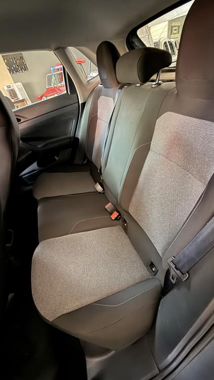 VOLKSWAGEN Polo Hatch - Foto