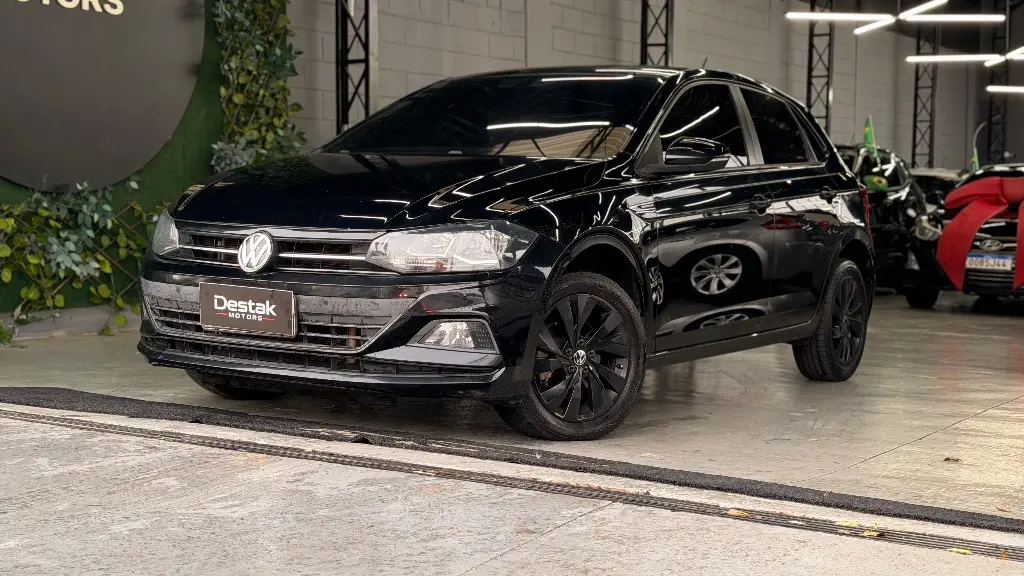 VOLKSWAGEN Polo Hatch - Foto