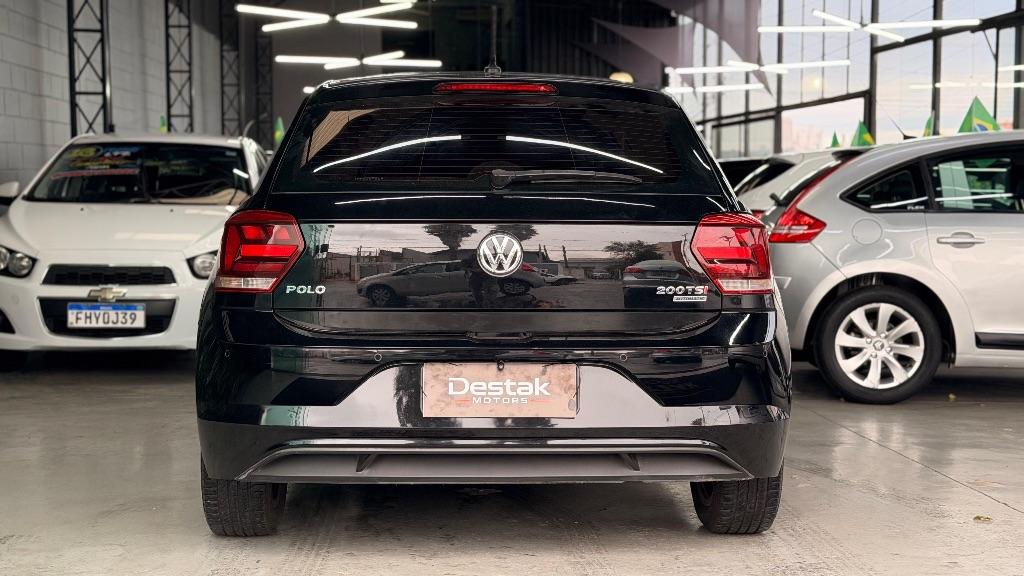 VOLKSWAGEN Polo Hatch - Foto