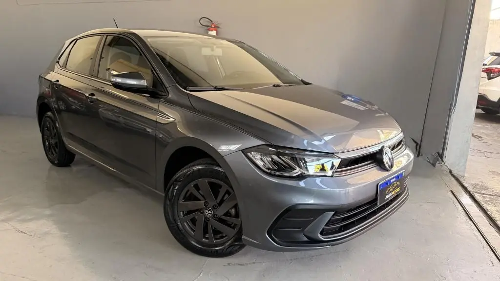 VOLKSWAGEN Polo Hatch - Foto