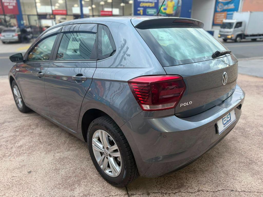 VOLKSWAGEN Polo Hatch