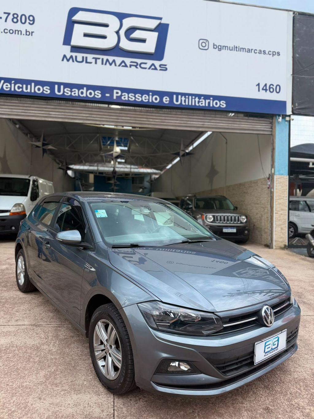 VOLKSWAGEN Polo Hatch - Foto