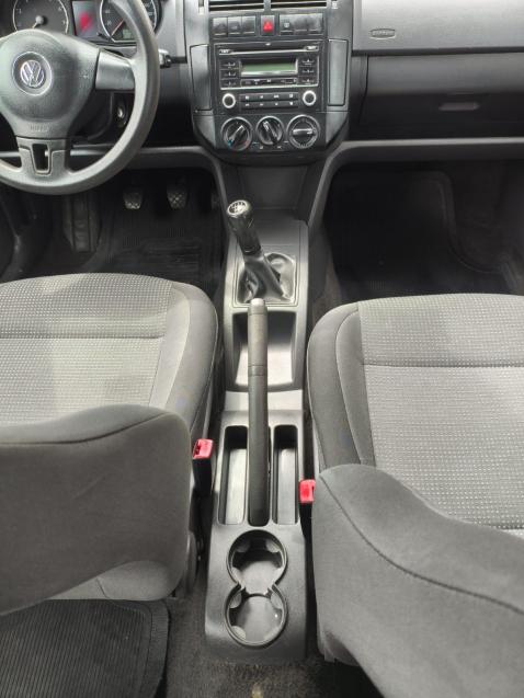 VOLKSWAGEN Polo Hatch - Foto