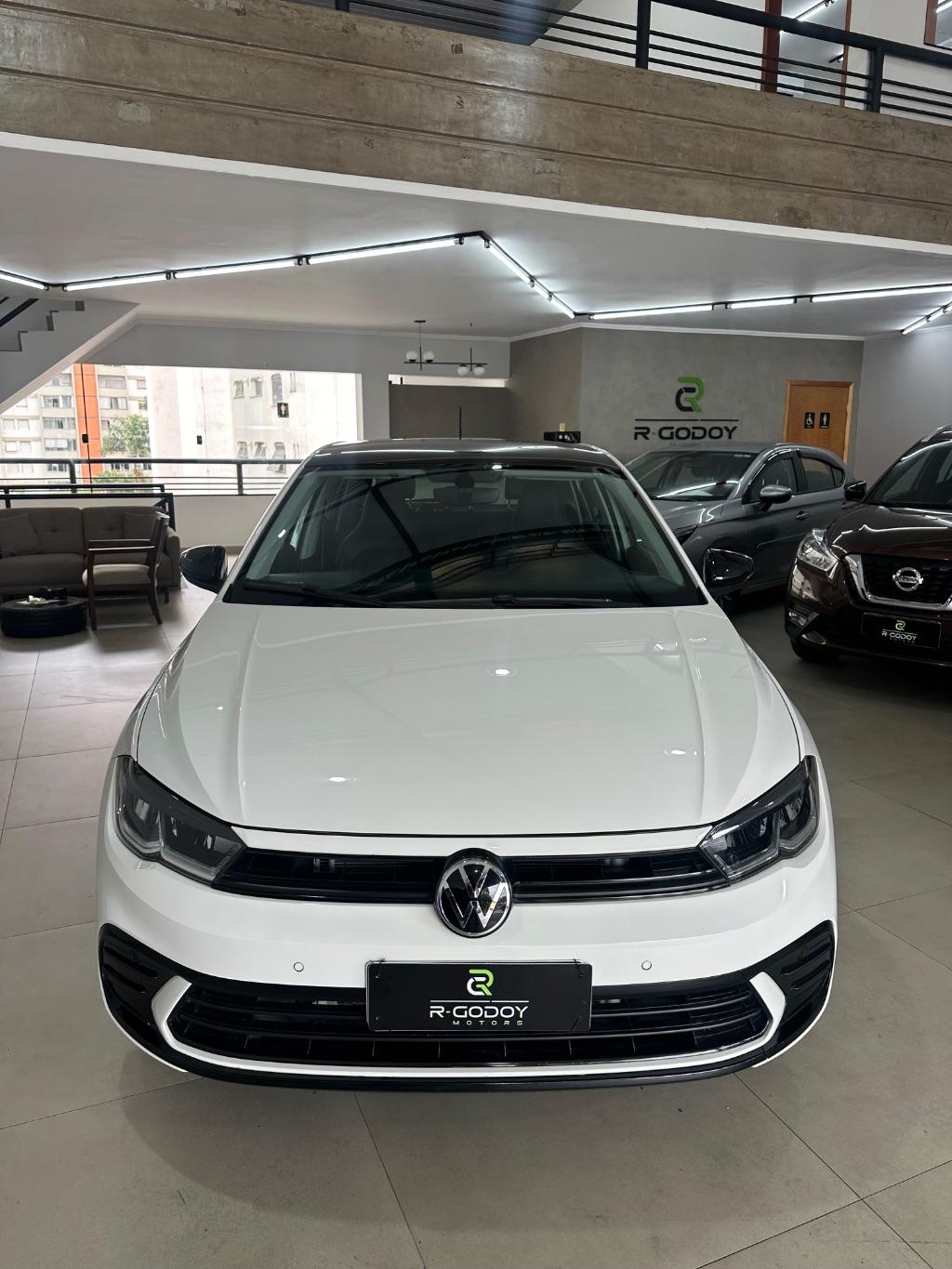 VOLKSWAGEN Polo Hatch - Foto