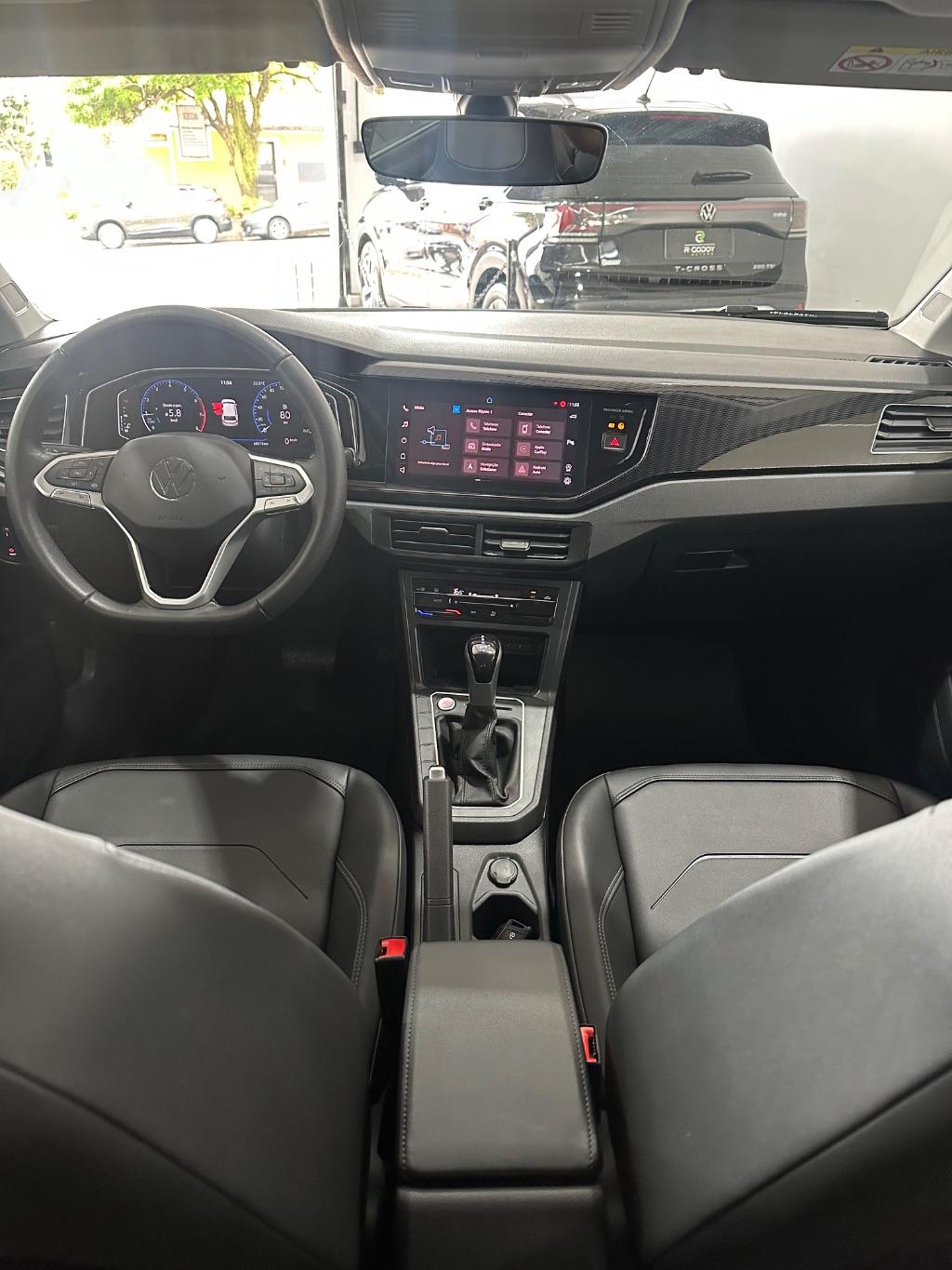 VOLKSWAGEN Polo Hatch - Foto