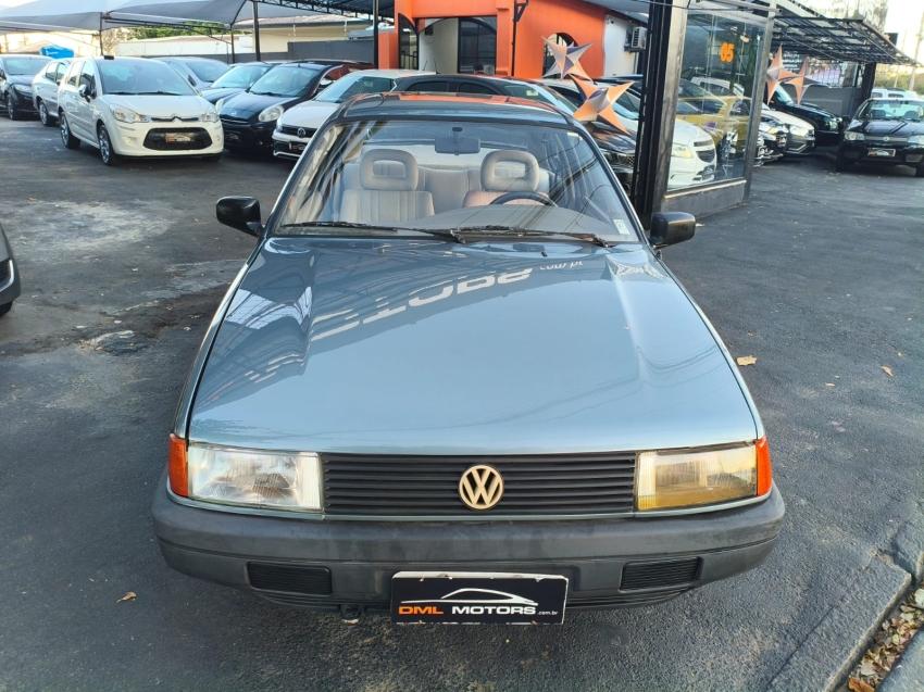 VOLKSWAGEN Santana - Foto