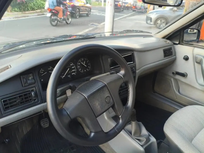 VOLKSWAGEN Santana - Foto