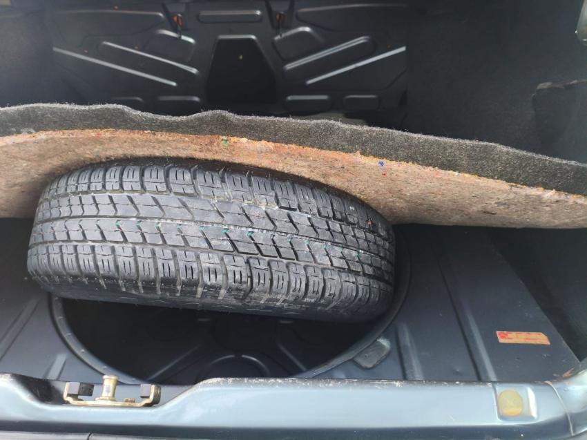 VOLKSWAGEN Santana - Foto