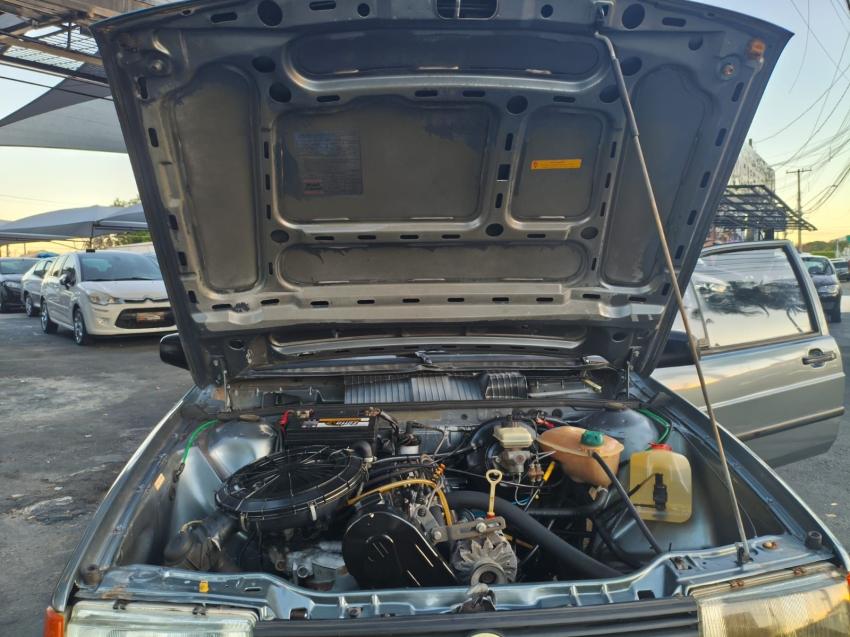 VOLKSWAGEN Santana - Foto