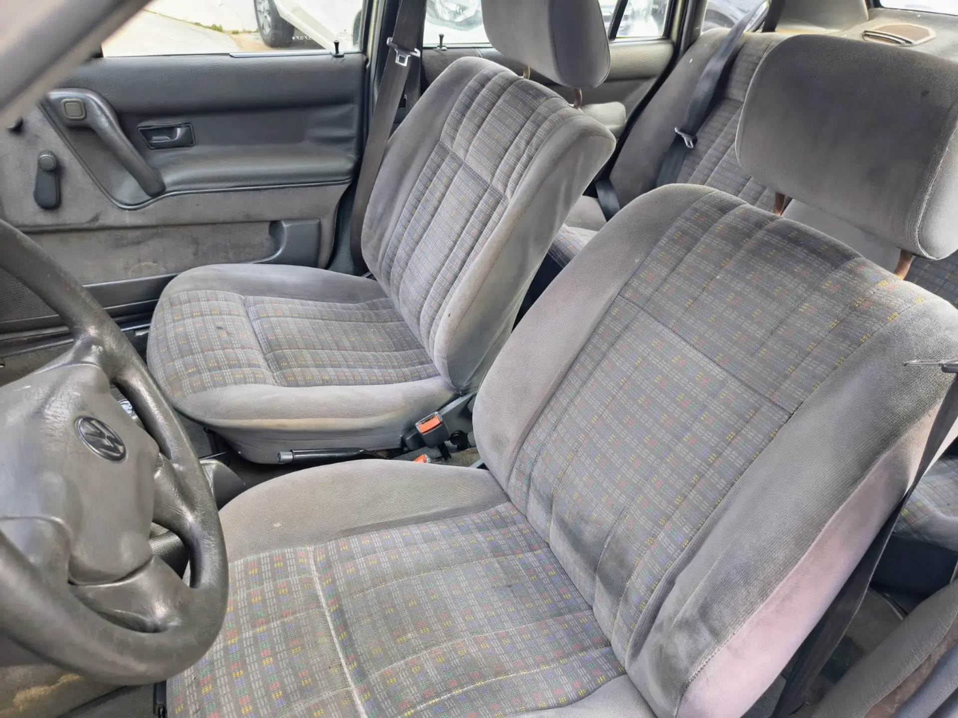 VOLKSWAGEN Santana - Foto