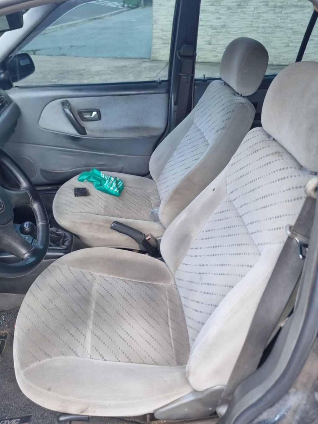 VOLKSWAGEN Santana - Foto