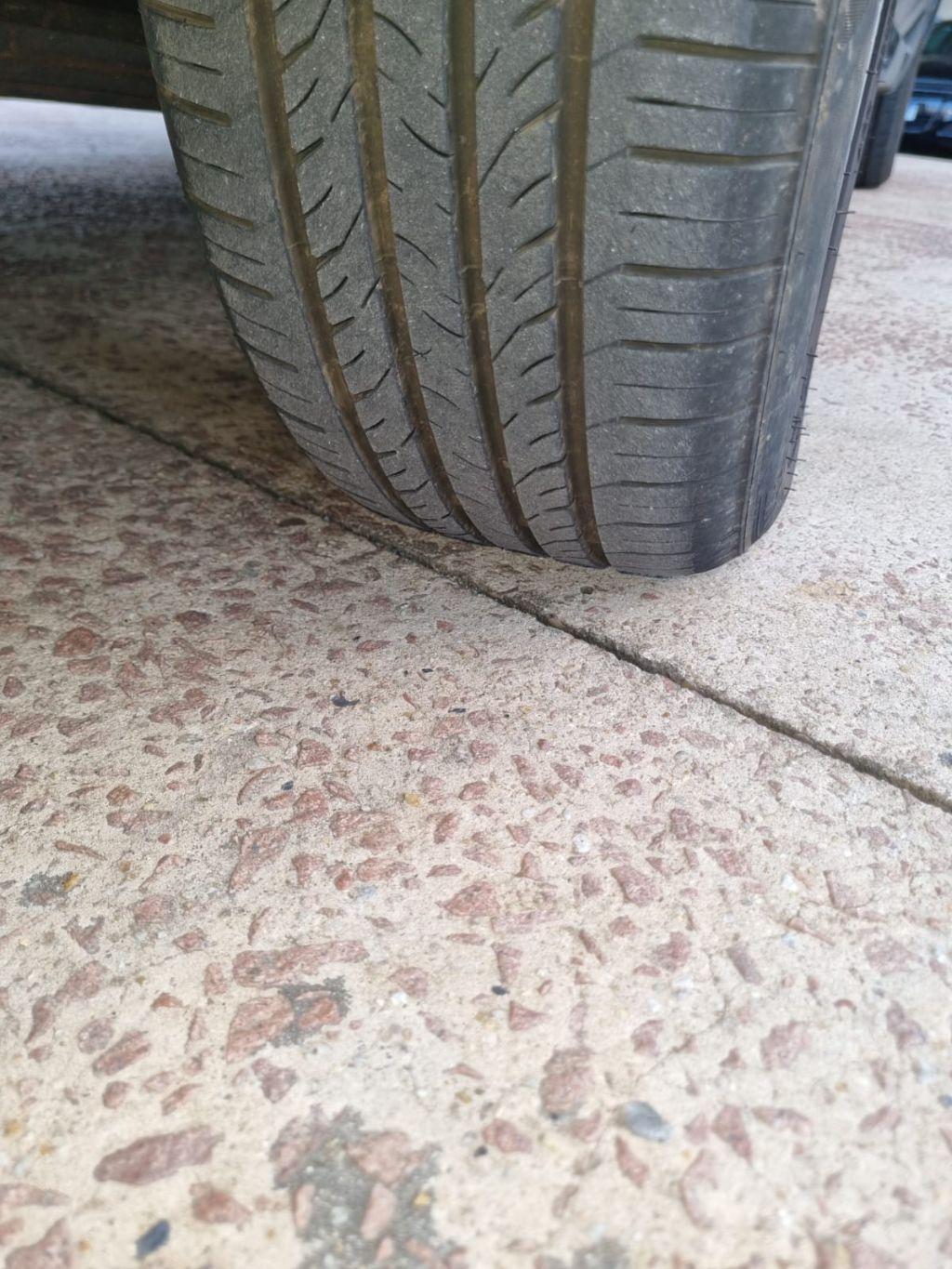 VOLKSWAGEN Santana - Foto