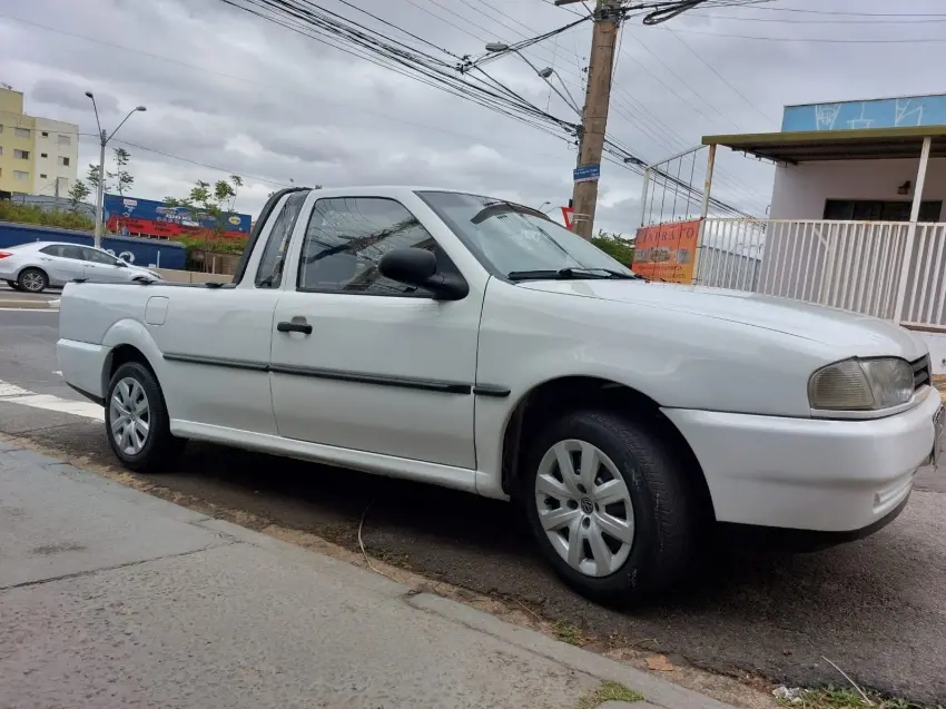 VOLKSWAGEN Saveiro - Foto