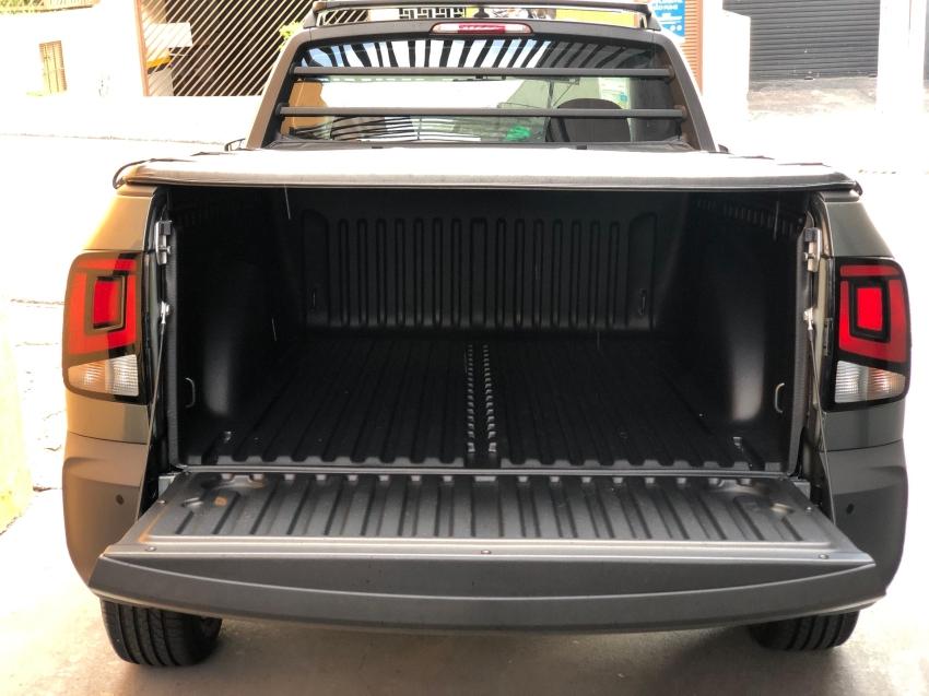 VOLKSWAGEN Saveiro - Foto