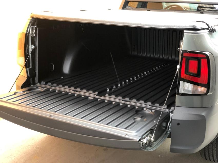 VOLKSWAGEN Saveiro - Foto