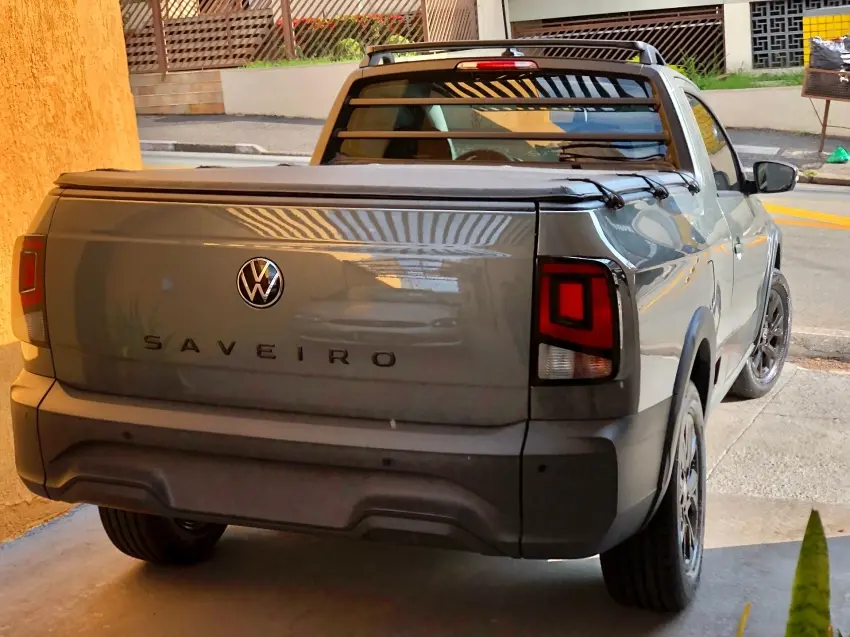 VOLKSWAGEN Saveiro - Foto