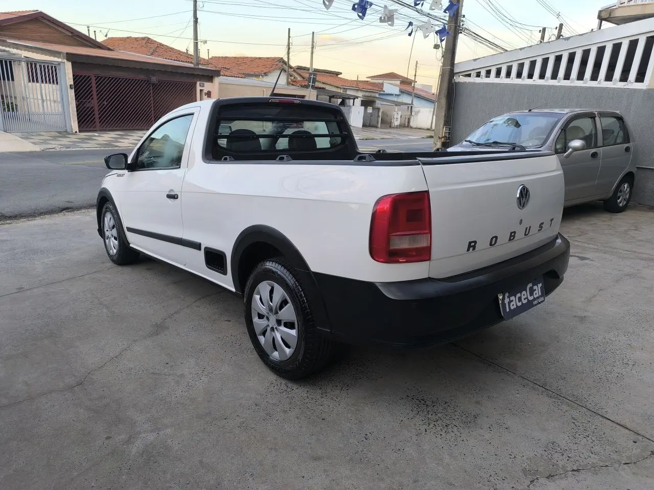 VOLKSWAGEN Saveiro - Foto