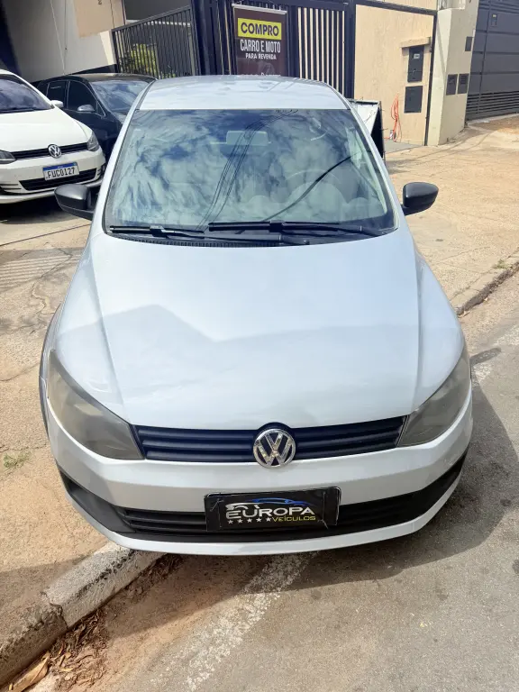VOLKSWAGEN Saveiro - Foto